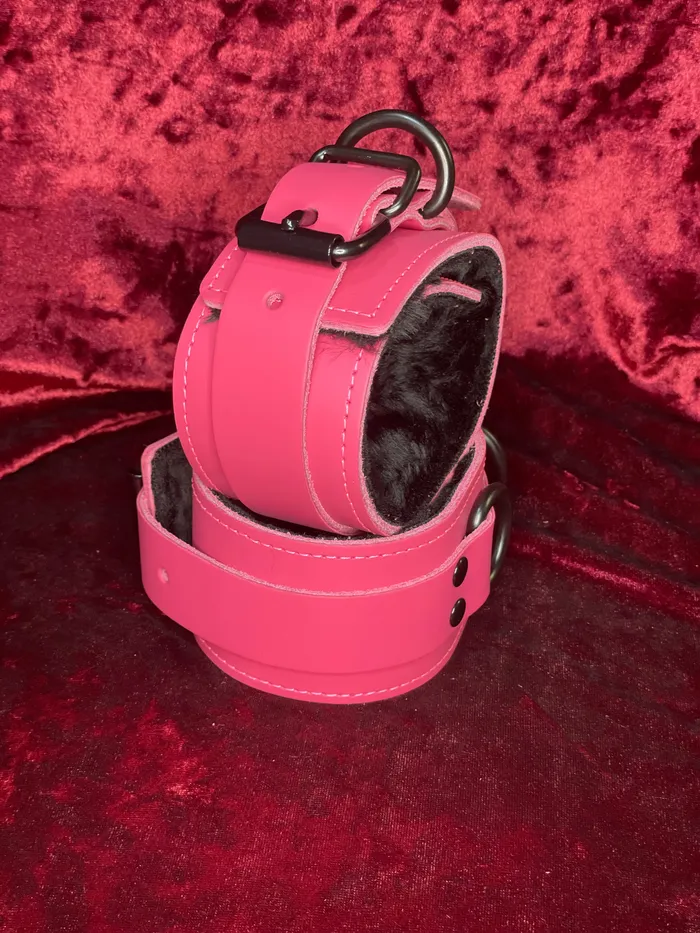 Restraints Black DRing Fleece Lined Leather Ankle Cuffs Kookie